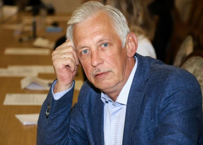 Унаследовали ли они «фирменные» черты: как выглядят дети Леонова, Вицина и ещё десятка советских актёров