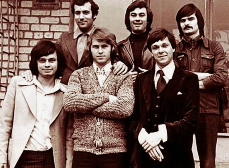 «Ей не нужны были эти часы!»: как 310-тысячный подарок стал причиной скандалов Серова с бывшей женой и внебрачными детьми