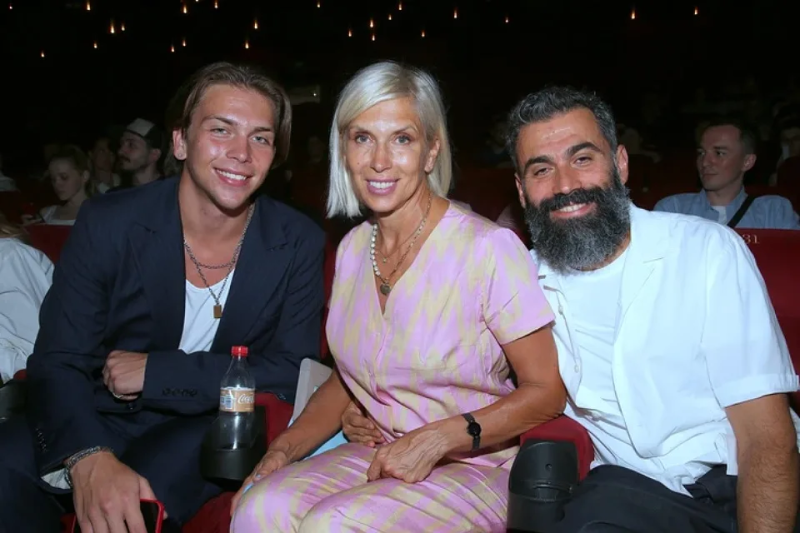 «Нас развела мама Свиридовой»: как выглядит сын Алёны Свиридовой и молодого манекенщика, который моложе отца на 20 лет