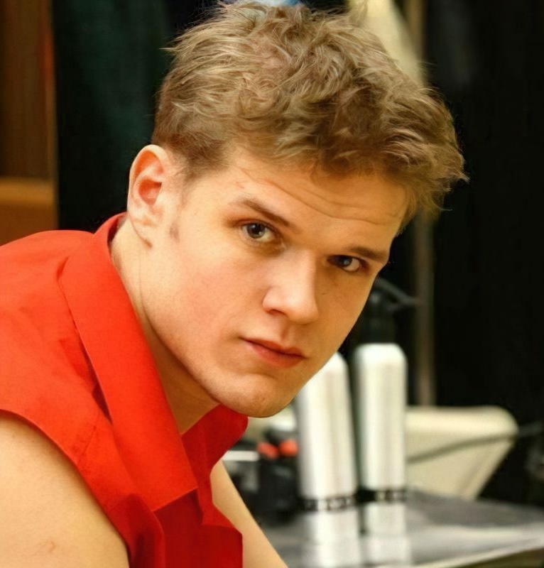 «Он не искал лёгких путей»: чем закончился брак Владимира Яглыча и Светланы Ходченковой после 5 лет ссор