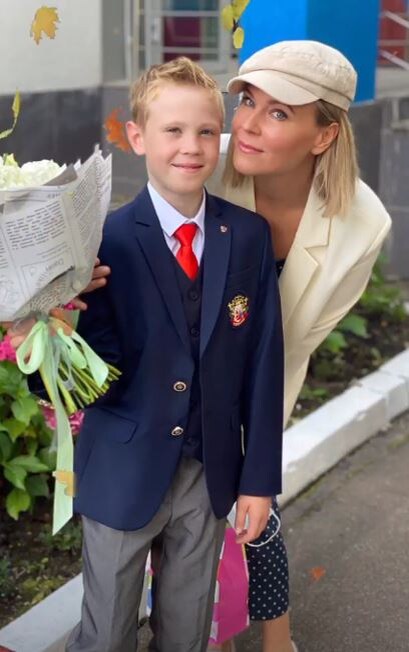 «Я была сумасшедшей»: почему звезда «Склифосовского» Мария Куликова 12 лет скрывала нового мужа и зачем назвала сына Иваном