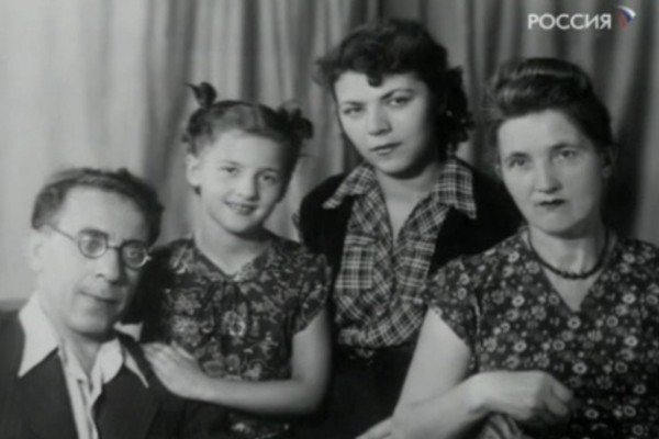 Трагическая судьба Майи Кристалинской: смерть мужа сломила звезду