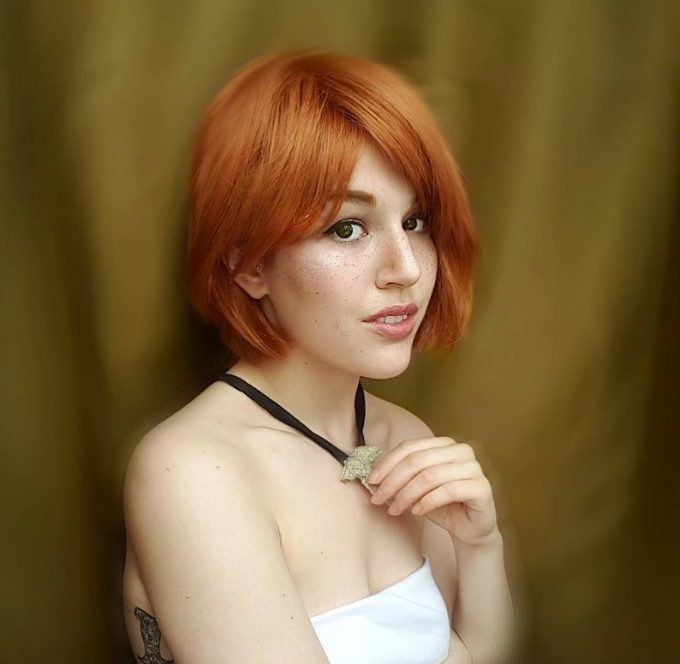 «Я для неё была никем»: как дочь Татьяны Догилевой в 13 лет похудела до 40 кг и отказалась от звёздной фамилии