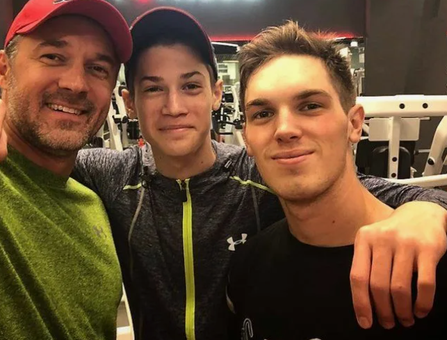 «Ушел к молодой актрисе»: ради кого 48-летний Павел Трубинер оставил чемпионку мира и стал многодетным отцом?