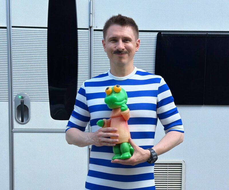 Тимур Батрутдинов теряет миллионы? Юморист под угрозой изъятия имущества, а еще его просят молчать