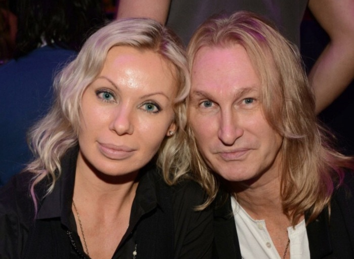 «Мне всё равно, если они там с голоду умрут»: как солист «Рондо» Иванов отвернулся от семьи