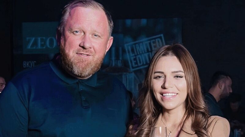 «Он меня грыз»: чем закончились 23 года брака Константина Ивлева и почему 28-летняя жена ушла спустя 4 года