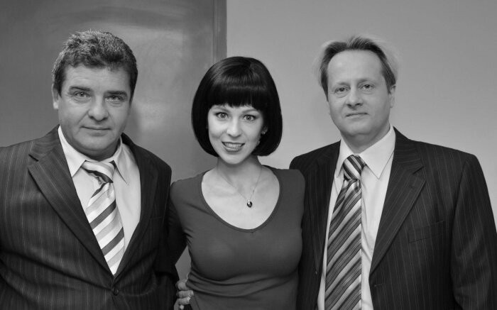 «Чрезмерная свобода»: звезда «6 кадров» сбежала от французского миллионера к родителям?