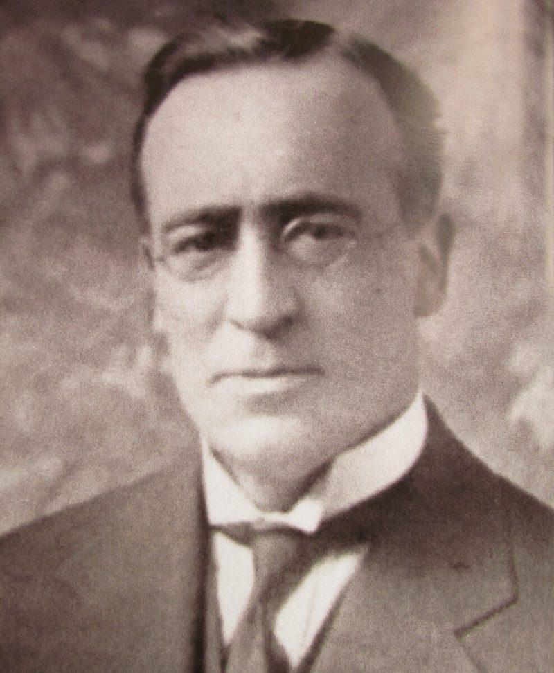 «Его бросил отец, но он стал великим»: как режиссер Александр Роу, снимавший сказки, всю жизнь искал счастья