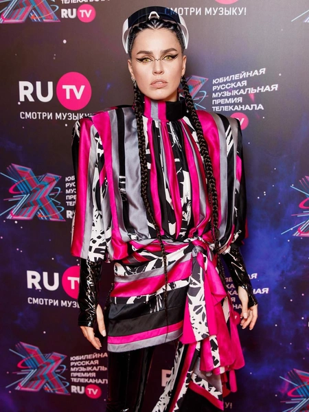 Zivert | www.starhit.ru