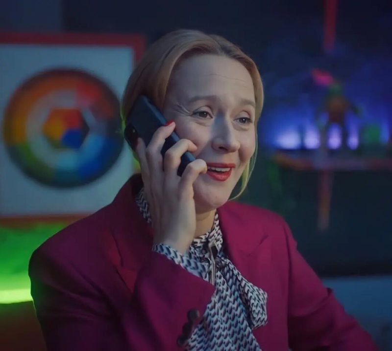 «Мой дом – моя крепость»: как 52-летняя Евгения Дмитриева, родившая детей после 39, утерла нос скептикам, прожив 14 лет с учеником моложе на 20 лет