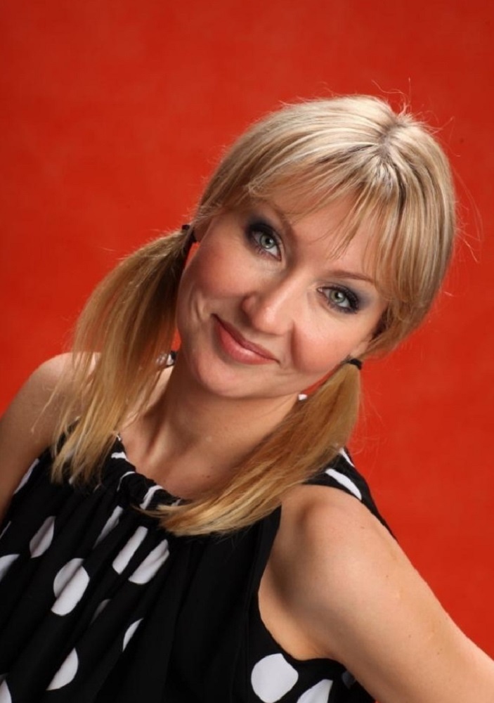 «Мне хотелось быть актрисой, а не пародисткой»: как 55-летняя Светлана Галка усыновила 5-летнего сына и обрела себя без брака