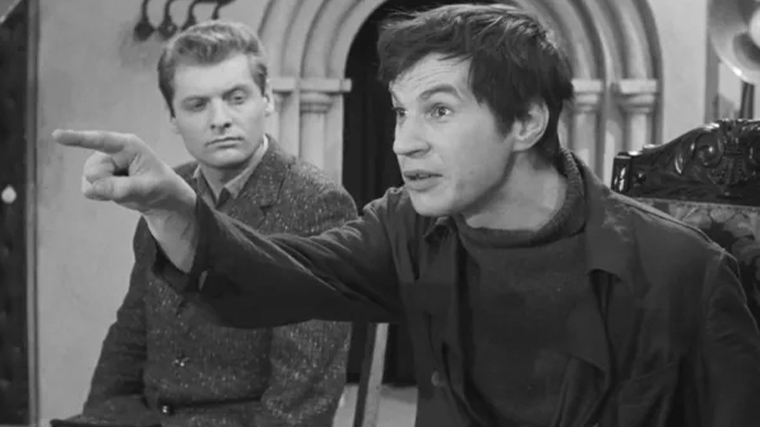 Мечтал о Гамлете, а погиб из-за книжной полки: трагедия Георгия Буркова