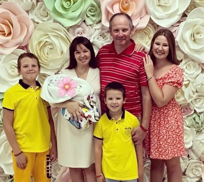 Три брака рухнули, а четвёртый подарил четверых детей: Кто вернул любовь Даниилу Спиваковскому?