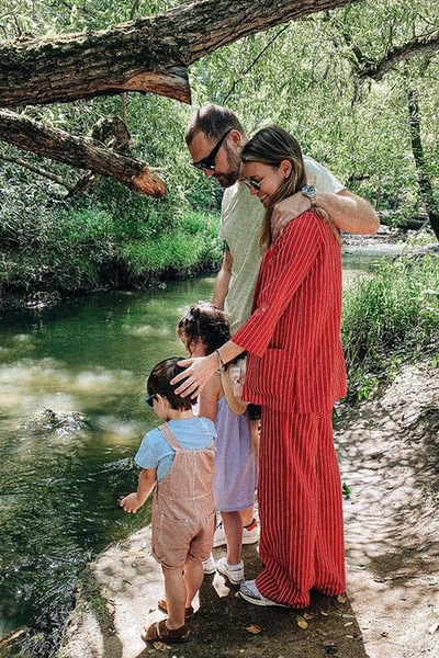 Несмотря на слухи о разладе, Денис и Александра остаются вместе