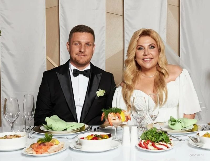 «Он даже не поцеловал меня!»: как русские звёзды строят счастье с иностранцами, рожают детей и находят опору