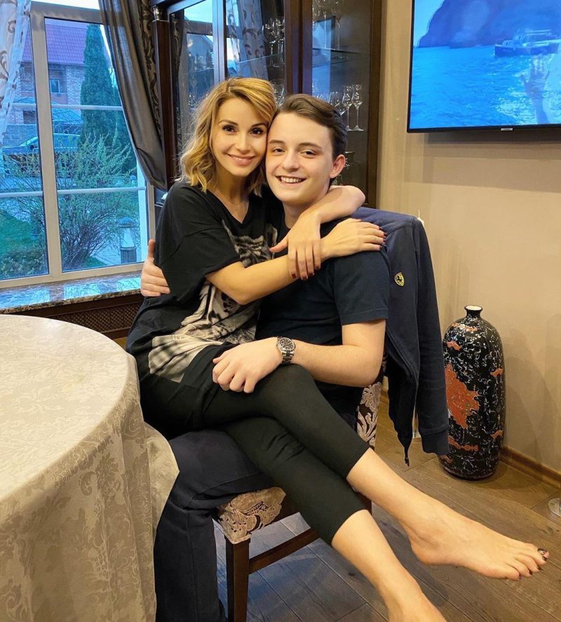 Трагедия, развод и долгожданное счастье: Орлова о мучительных поисках любви