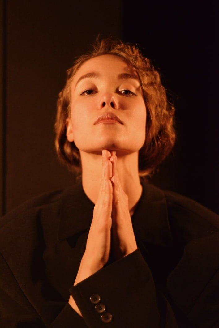 «Как две капли воды»: почему красавица-актриса Светлана Рябова ушла из кино и какими выросли её дочери?