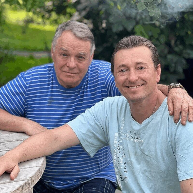 «Он как космонавт»: почему Безруков 10 лет скрывал двух детей от другой, но женился не на их матери?