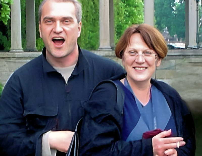 «Я согласился на всё»: почему Александр Балуев пережил тяжелый развод и как сейчас выглядит его единственная дочь