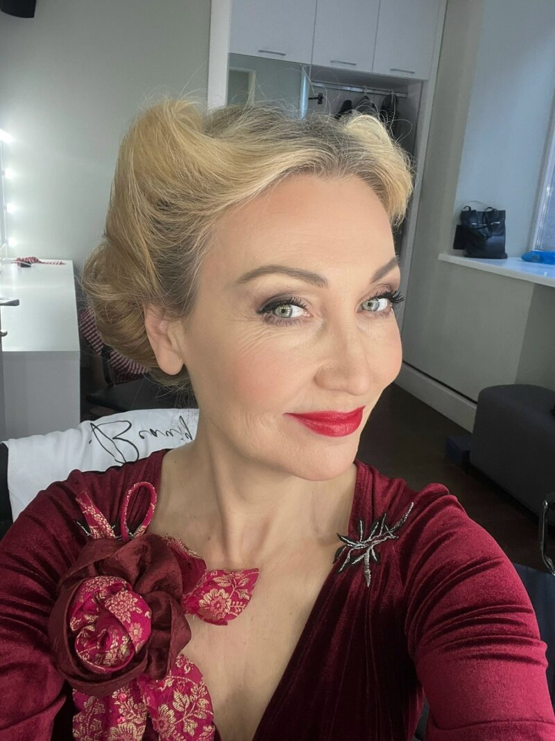 «Мне хотелось быть актрисой, а не пародисткой»: как 55-летняя Светлана Галка усыновила 5-летнего сына и обрела себя без брака