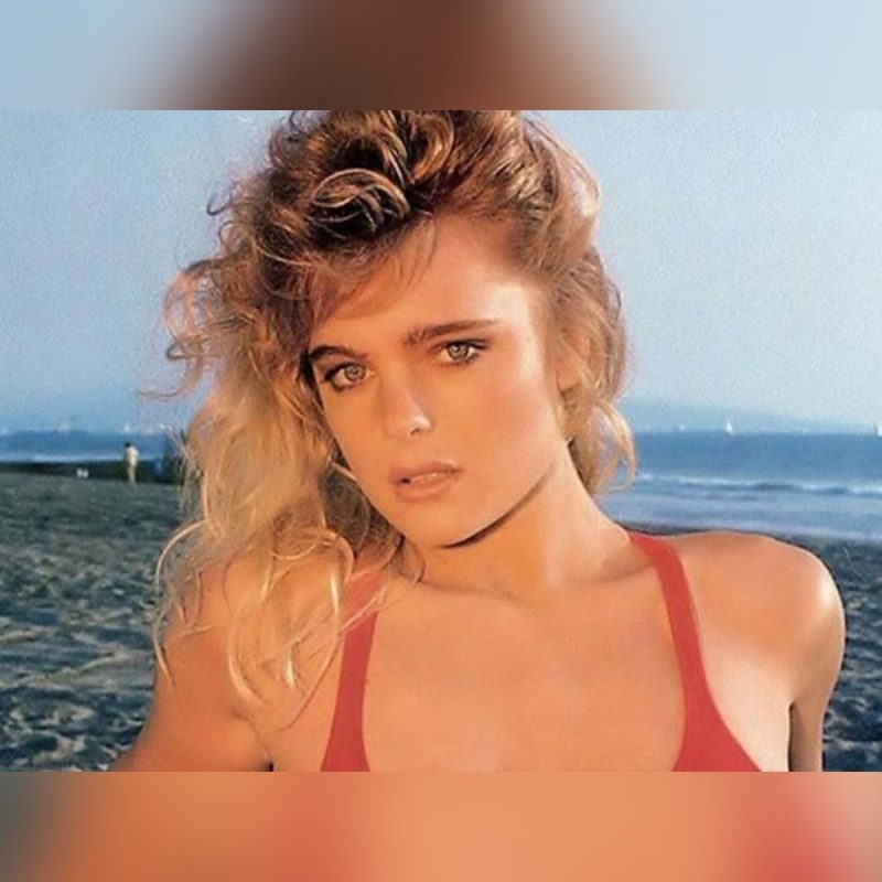 «Она побрилась налысо!»: что стало с поп-принцессой и другими дивами 90-х, покорившими мир?