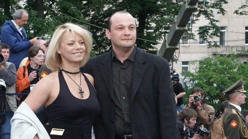 «Полынь, измены, обобрал»: Яна Поплавская и Сергей Гинзбург – 25 лет любви и взаимных обвинений