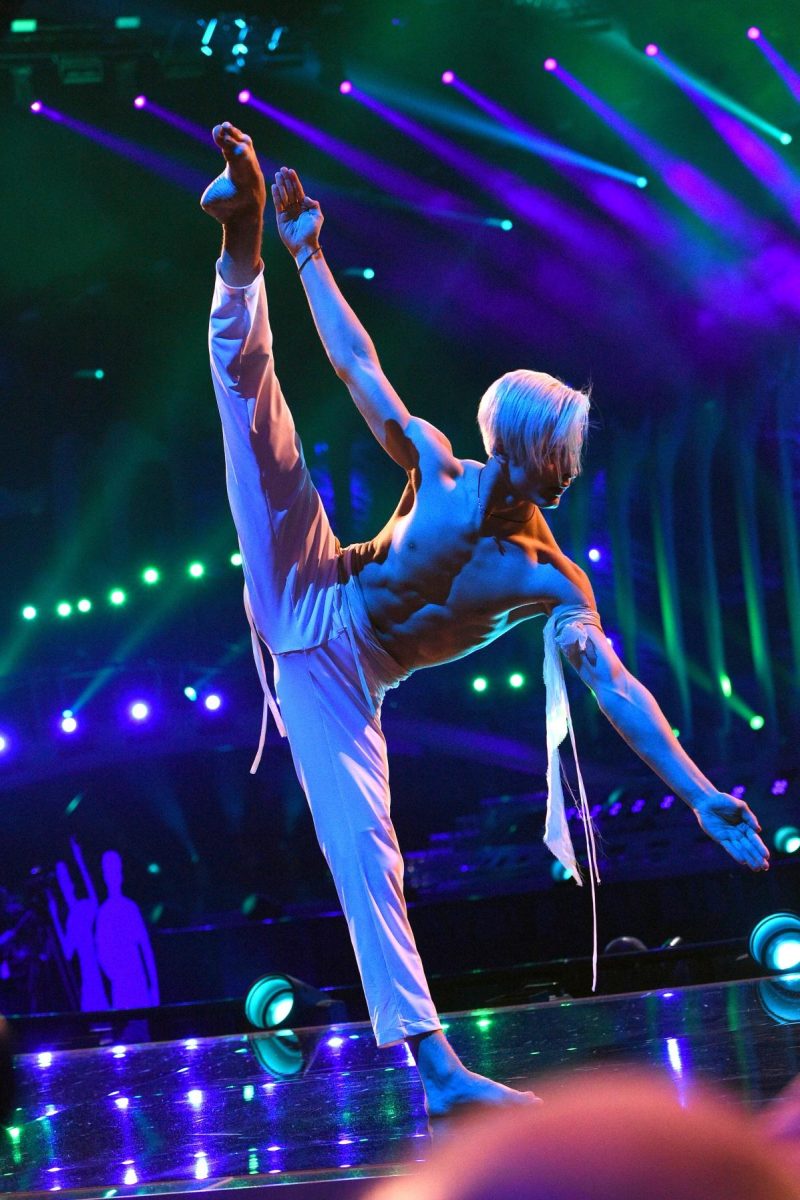 Аутизм, Большой театр и Cartier: история "небесного принца" и что еще известно про жениха Евгении Медведевой