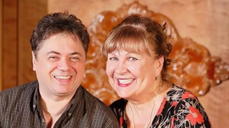 «Я была достойна побоев?» : Татьяна Кравченко о драмах, изменах и безответной любви, оставивших ее в 70 лет одну