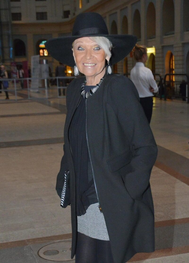 «Маша холодная, от неё я не чувствую тепла»: кому досталось наследство Светличной, и почему внучка не похожа на бабушку