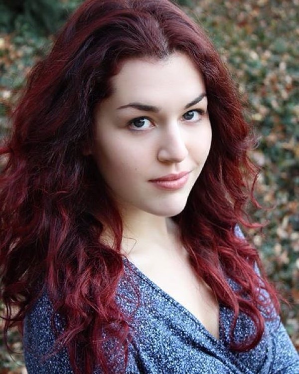 «Я для неё была никем»: как дочь Татьяны Догилевой в 13 лет похудела до 40 кг и отказалась от звёздной фамилии