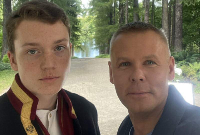 Илья со старшим сыном Георгием