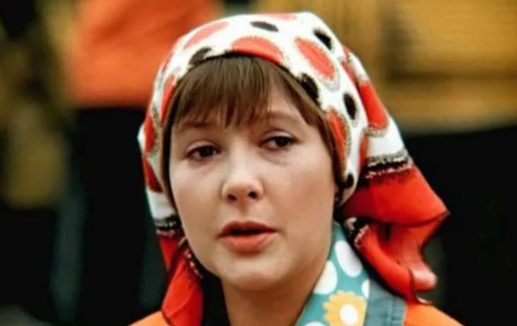 «Беспутная любительница водки!»: как Гайдай кричал на 25-летнюю Нину Маслову, а она «упивалась вусмерть»