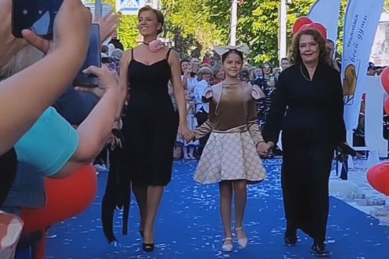 «Ее прятали 18 лет!»: что на самом деле скрывают Алфёрова и Бероев, и как выглядит их единственная дочь