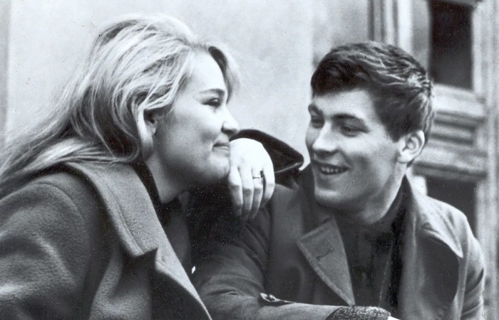 От роковой соблазнительницы до психбольницы: трагедии Светланы Светличной