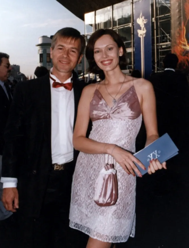 «Крышу просто снесло»: как роковая встреча изменила жизнь Сергея Безрукова, и кто подарил ему троих детей вместо жены