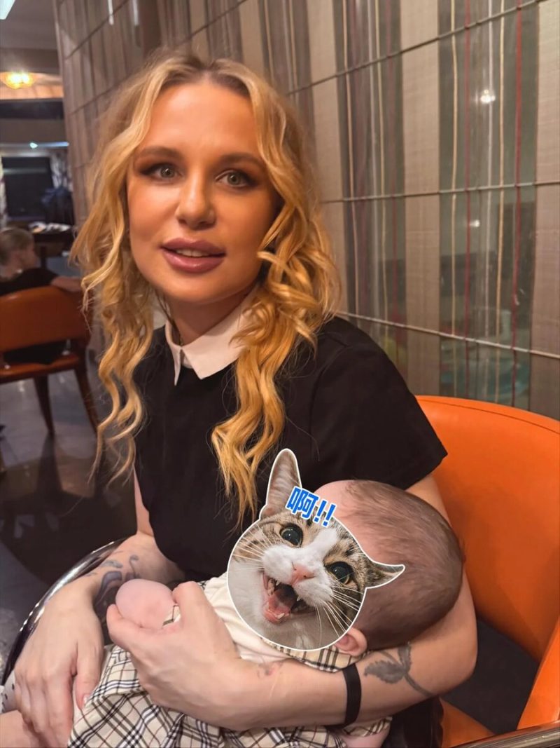 «Наркотики, алкоголь, смерть»: как звезда «отмывала» мужей и стала бабушкой в 41