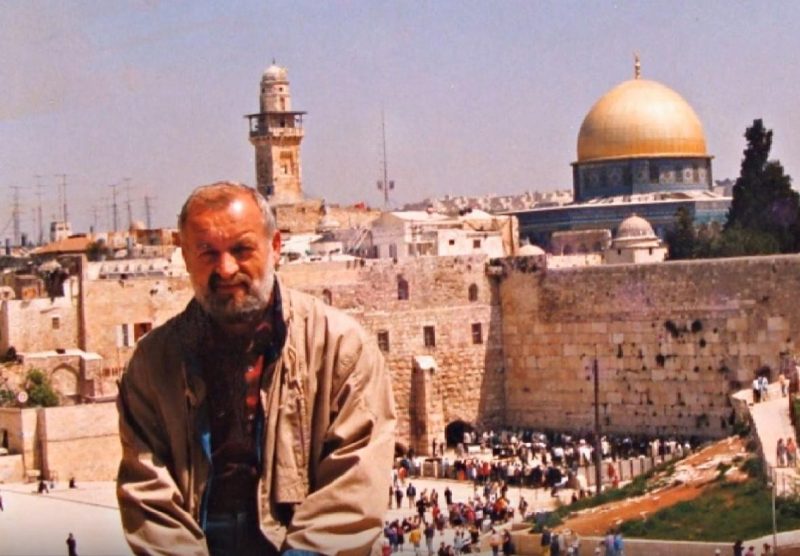 «Я не вернусь»: почему легендарный басист «Песняров» ушёл и не простил Мулявина