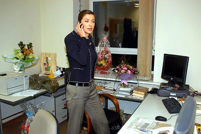 «Он просто исчез из нашей жизни»: почему телеведущая Мария Ситтель стерла из памяти первого мужа, родившего ей дочь