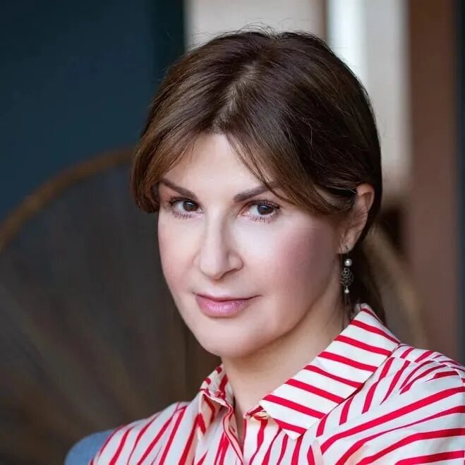 «Он никогда не женится»: как сложилась судьба женщины, родившей дочь Константину Эрнсту до брака