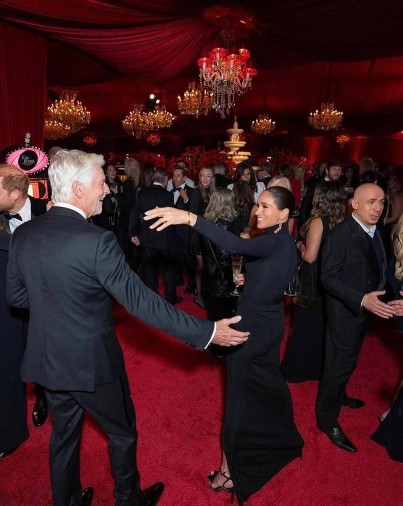 Голливудский скандал: почему Сассекских стёрли из соцсетей Кардашьян?