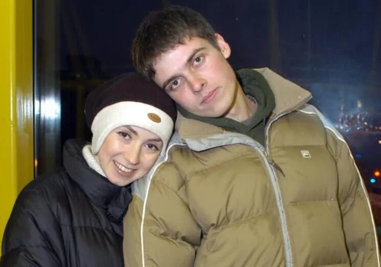 «Она вышла замуж за брата!»: как Анна Большова прошла через секту, скандалы и смертельное ДТП