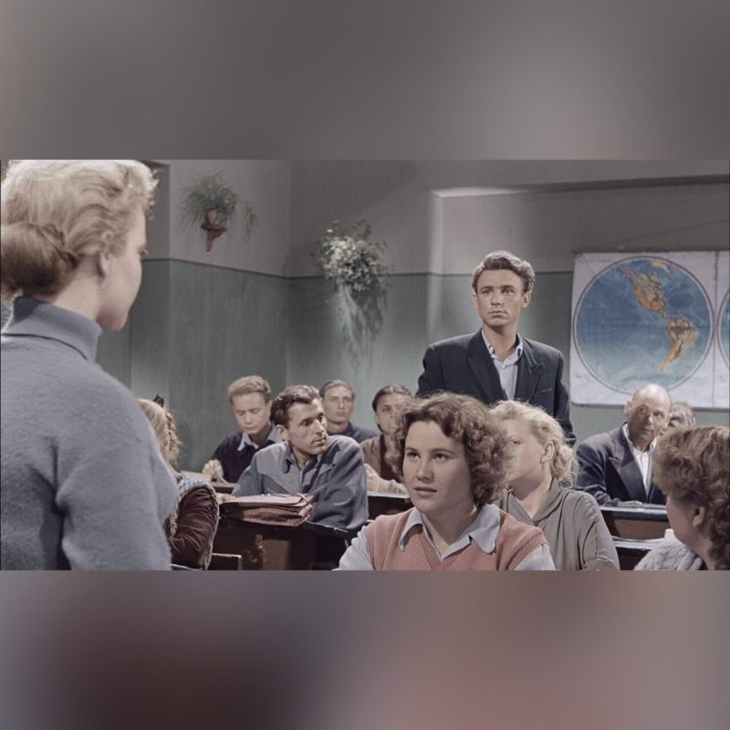 «Она так и не посмотрела фильм, который сделал ее звездой»: трагическая судьба учительницы из «Весны на Заречной улице»