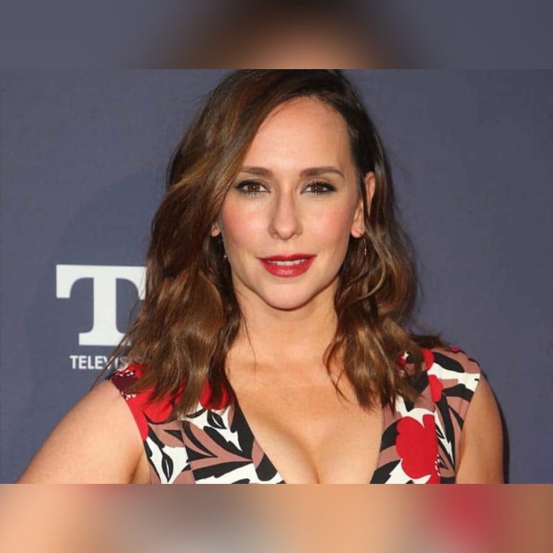 «Она побрилась налысо!»: что стало с поп-принцессой и другими дивами 90-х, покорившими мир?