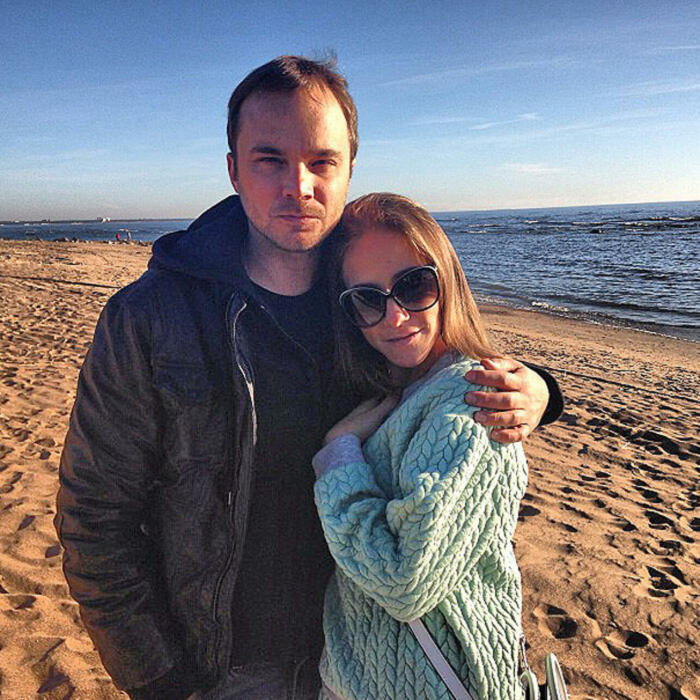 «Я думала, что брежу»: Барановская скрывала любимого 6 лет, а потом показала его в реанимации?