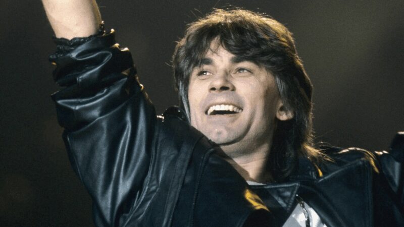 «Ей не нужны были эти часы!»: как 310-тысячный подарок стал причиной скандалов Серова с бывшей женой и внебрачными детьми