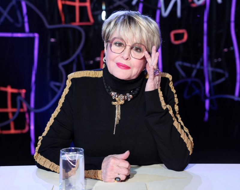 «Её дочь – это моя дочь»: как "нежеланная" наследница Марины Неёловой стала мировой звездой, а 78-летняя актриса живёт на две страны