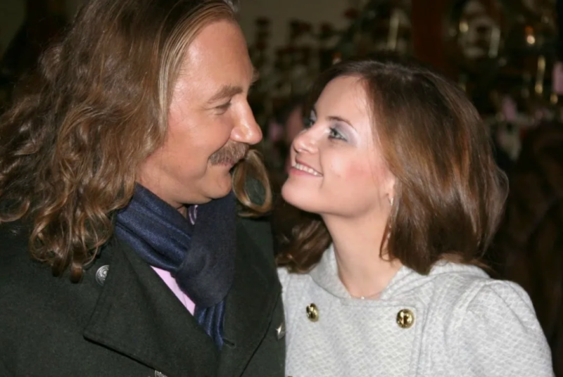 «Высосала все соки»: как 23-летняя разница в возрасте помогла Юлии Проскуряковой 