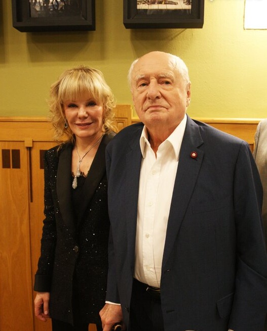 Захаров: «Я вру — значит, я жив». Как мастер обходил цензуру?