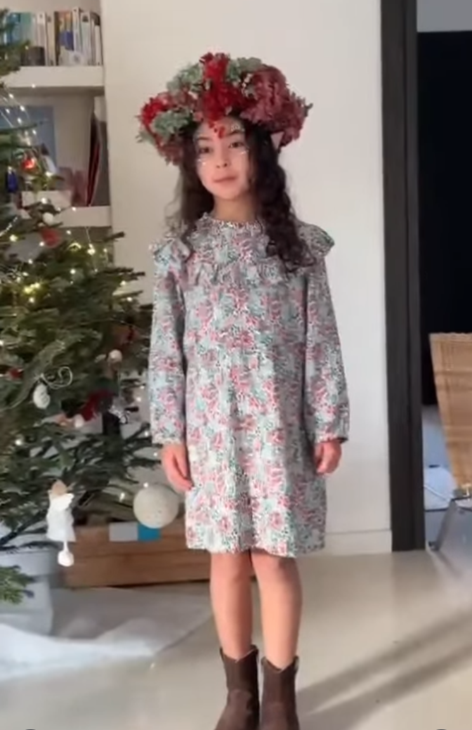 «Она потрясающая»: почему 60-летняя звезда «Гардемаринов» раскрыла тайну младшей внучки, которую 5 лет скрывала Агния Дитковските?